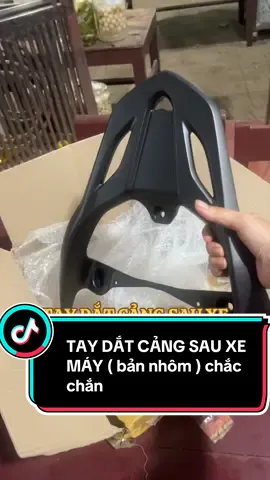 tay dắt sau tay xách cảng xe vision #taydatcangsauxevison #taydatxe #cangsauxemay #cangsauxebangnhom 