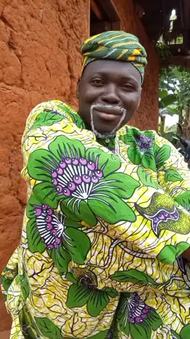 @ÉPERVIER BLANC GEOSSCOOL #tiktokbeninois🇧🇯 #tictokcotedivoire🇨🇮🧏🧏😂😂😂😂😂😂 