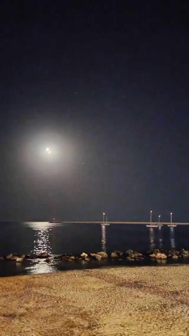 #fyp #moon #notte #foto 