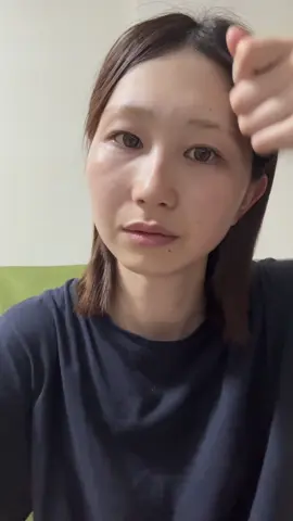 こんなに色あるなら、１つのアイシャドウパレットでメイクできんじゃねと試みた。笑 やっぱり私には難易度高かった気もする…。 どうでしょうか。。。 ちなみに眉毛は脱色しすぎて終わってる。 #垢抜けたい #ホリカホリカ #韓国コスメ  @ホリカホリカ日本公式 