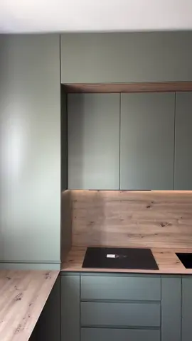 📲 WHATSAPP +27 76 689 1123 🤣💎 YOU DON’T NEED TO MOVE INTO A NEW HOUSE TO FEEL LIKE YOU’VE MOVED! Upgrade your kitchen unit and watch the whole home feel different. Warning: visitors may suddenly start asking for dinner! 😂#fyp #foryou #fyppppppppppppppppppppppp #fypシ 