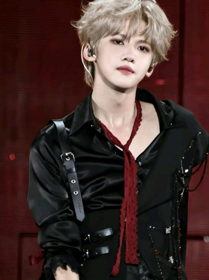 sukaa banget liat dia blonde😭😻 #zhangyiran #tffamily_4th_generation #sbcaper🚯 #fypシ #tffamily 