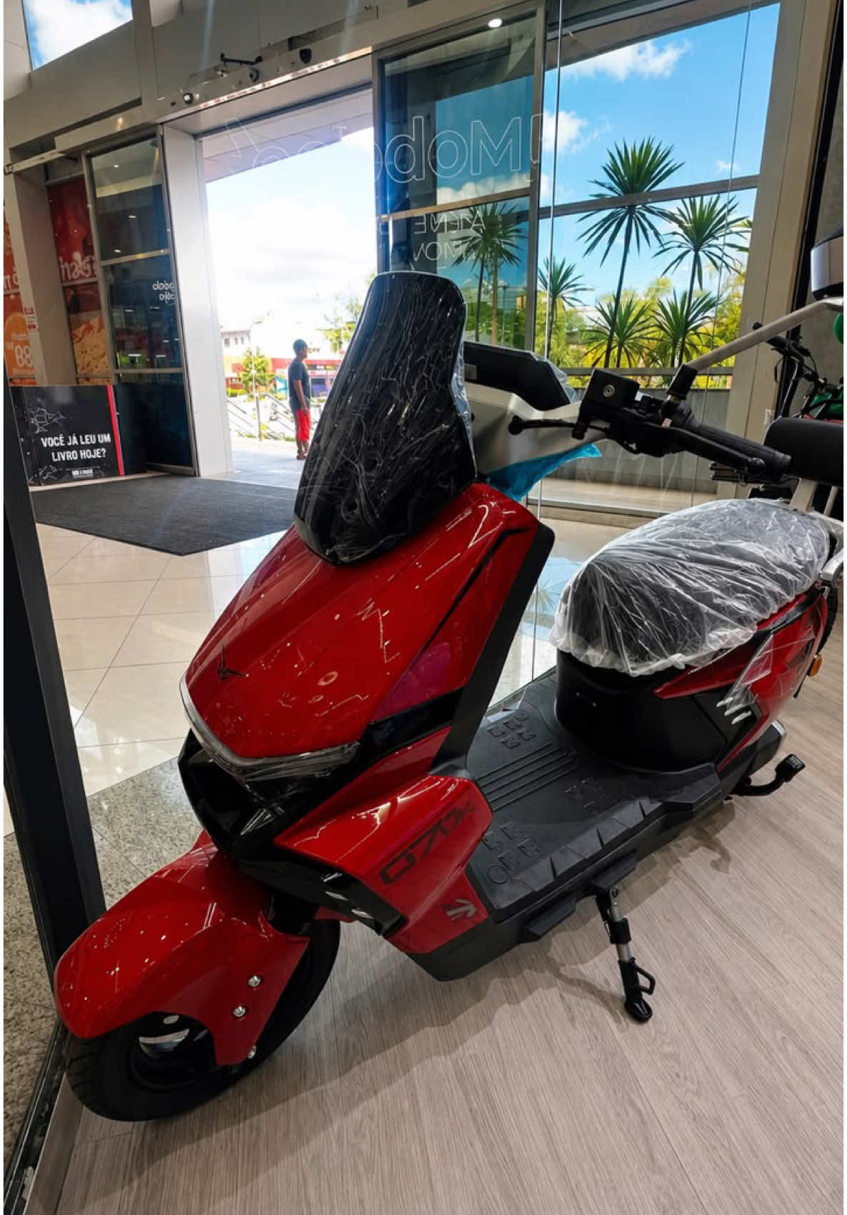 ✨ RAD ROUTES — potência, presença e muito estilo. 1000w de potência 60km de autonomia  32Km/h velocidade  Autopropelido Rad Routes  📍 Venha conhecer na Mobgoo 📲 @mobgooshop 🇧🇷 Enviamos para todo o Brasil #Mobgoo #RadRoutes #BikeElétrica #MobilidadeElétrica 