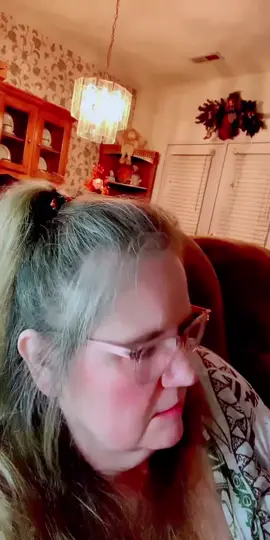One of the best Gifts in my LIVE. Thank you, Brooklyn! For your support to my content. #tiktoklive #livehighlights #livegift #handheart 