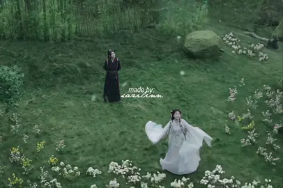 #theroadtosplendor + #lovegameineasternfantasy : is this lowkey fire or is it because of the firework 😭😭  🏷️ — #dingyuxi #estheryu #cdrama  [ scp: jadorescp + me ]