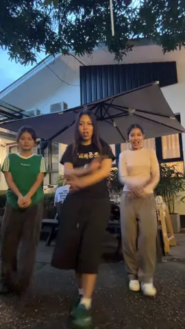 @TYLA Girlllllllllls✨ @မိုင် Mai @ritar  #fyp #eillie #tyla #thatgirldancechallenge 