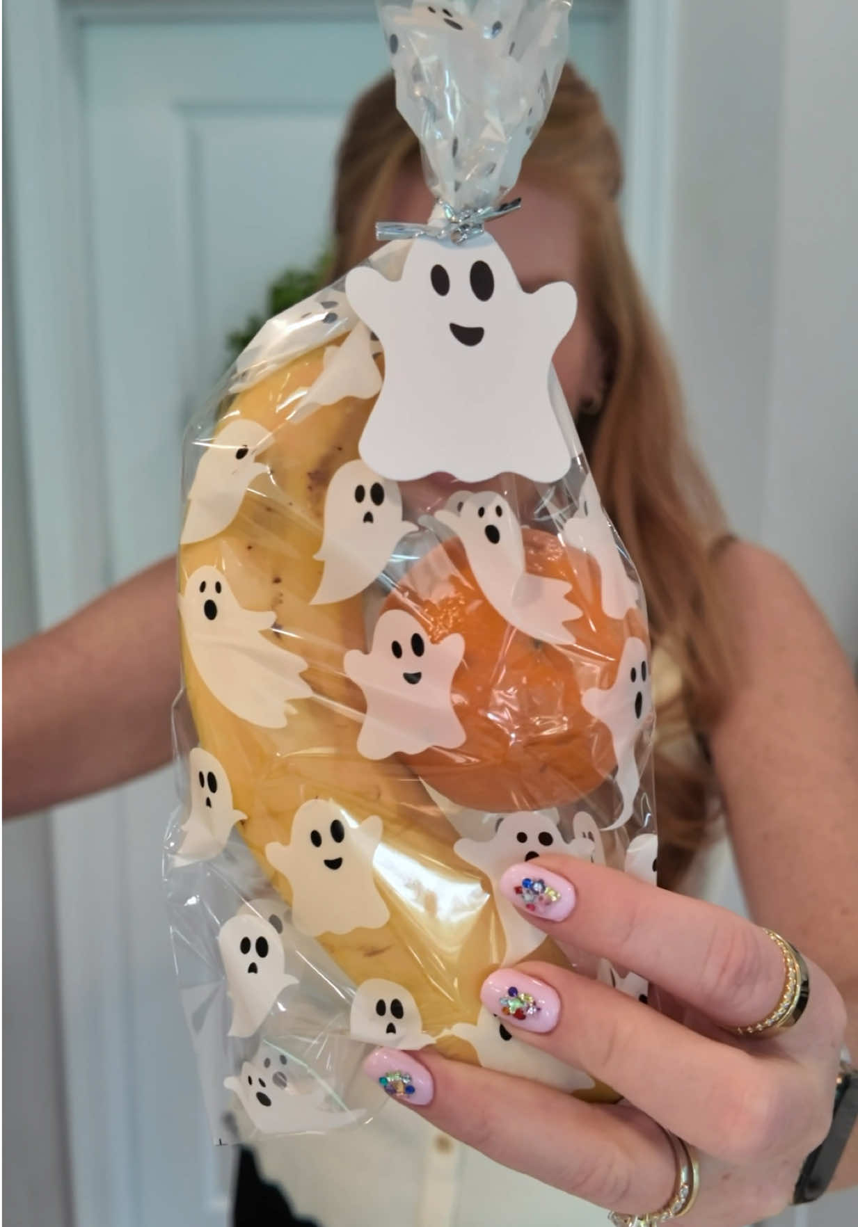 the perfect Halloween treat bags  #HalloweenTreats #halloweengiftbags #trickortreat #TikTokshopbacktoschool #tiktokshopcreatorpicks 