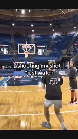 @WRizz Pulling baddies must take the notes #rizz #fyp #rizzler #rizzgod #airball 