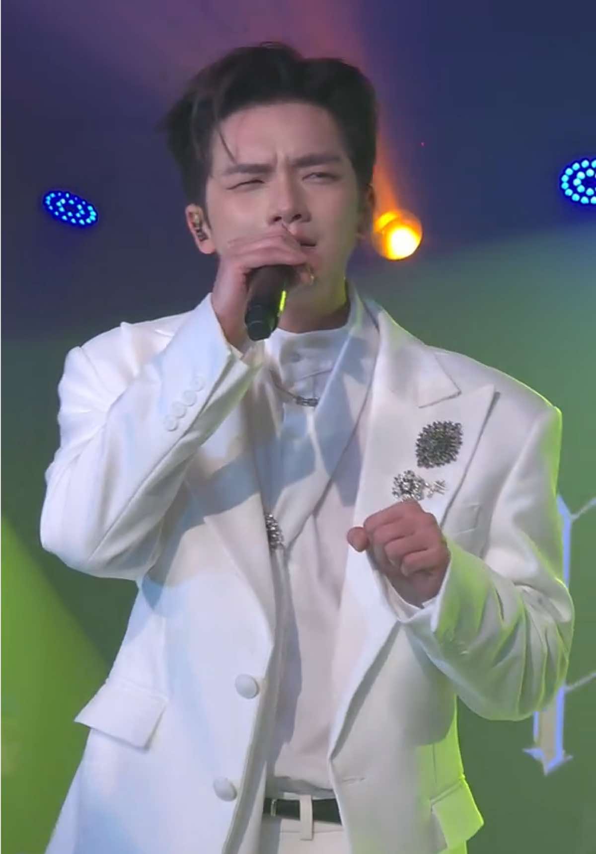 @VƯƠNG BÌNH giữ sức khỏe nhé anhhh  #lohan #vuongbinh #tomchat #princeon 