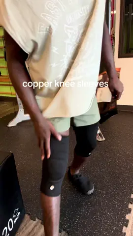 had to test em out& proud to say they feel good! #kneesleeves #copperbenefits #kneepain 