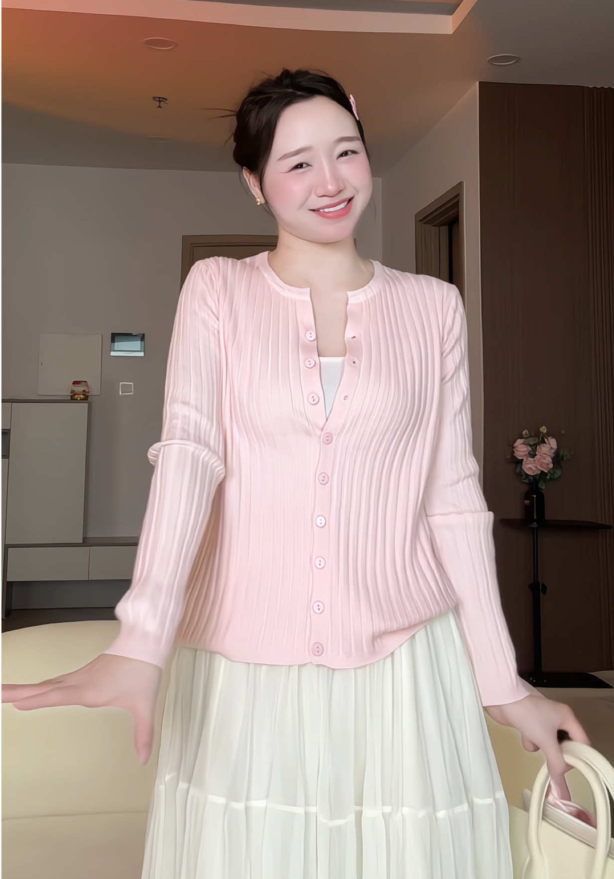 Ùi ui áo cadigan đầu mùa xinh xỉuu #diemxinhh #cadigan 