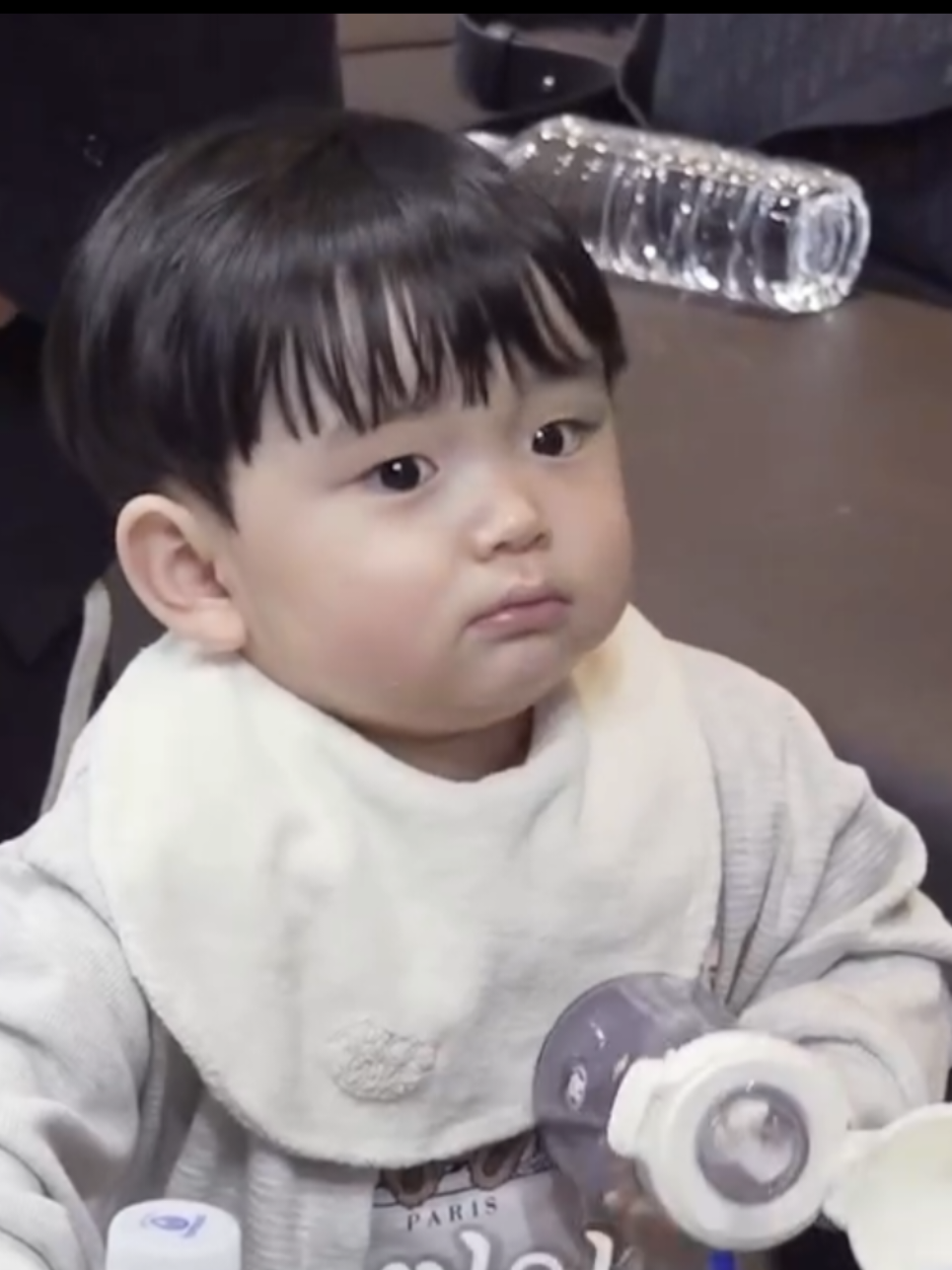 Mari kita lihat kelucuan baby Yoojun makan 😊💓 #foryo #cute #babylove #eating #yoojun 