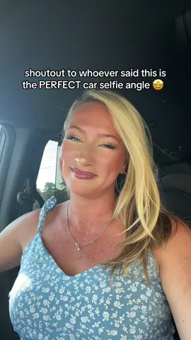 Huge shoutout! This really is the PERFECT selfie! 