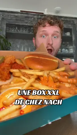 On goûte des BOX XXL de chez Nach 🎉✨ c’est la première fois que je goûte et autant vous dire que je me suis régalé ! En plus, avec Uber Eats, j’ai eu les tenders offerts et les box à -20% 🎉✨ j’ai pris la Nachville Box et la Box Nach Original avec en plus une sauce ranch XXL ! Ma combinaison préférée, c’est avec le miel, j’ai adoré 💪✨🎉 J’ai juste pas trouvé les mozzarella sticks mais je les goûterais peut-être une prochaine fois, qui sait ?  Et toi, tu as déjà goûté ?  #food #fastfood #chicken #unboxing #nach 