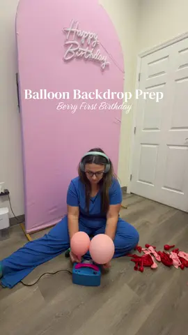 Prep before putting together a Balloon Backdrop consists of blowing up clusters and preparing foil balloons. I usually do this step the day before so set up is quicker the day of an event✨ #balloonbackdrop #diyballoongarland #DIY #diyparty #balloongarland 