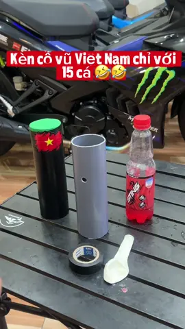 Chi phí 15k nhưng độ ồn ào bằng cả cái sân vận động. 🤣🇻🇳 Kèn cổ vũ hệ 