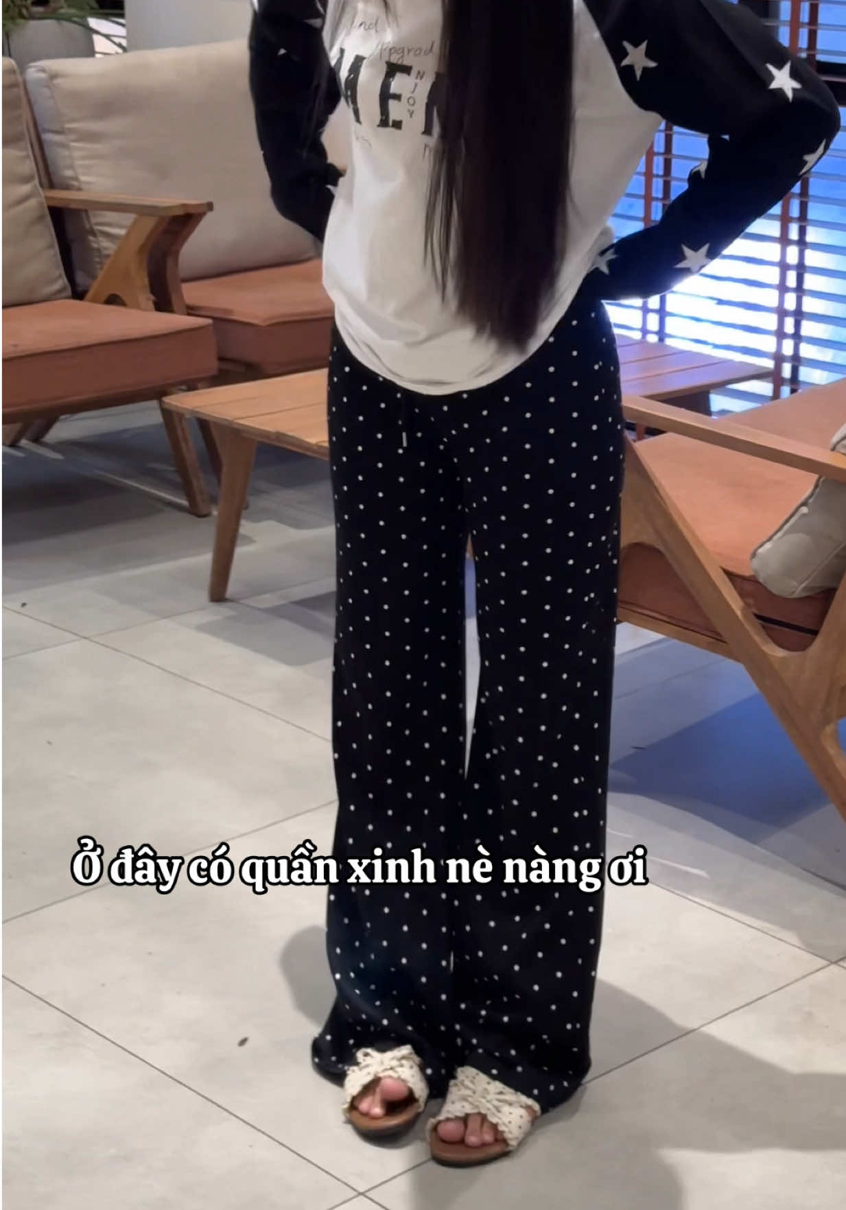 Chất co giãn mặc siêu thoải mái nha #quanongloe #quannu #outfit #phoidoxinh #viral 