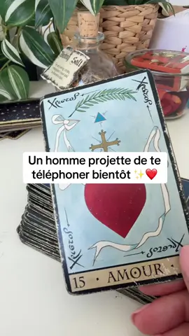 Un homme projette de te téléphoner rapidement #voyance #cartomancie #tarot #guidance 