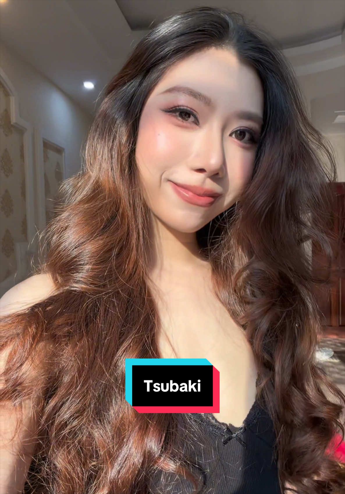 Bí quyết cho mái tóc bồng bềnh không góc chết! Tsubaki Dòng Vàng chính là chân ái cho team tóc xẹp đó nha 💛✨ #Tsubaki #phuchoihuton