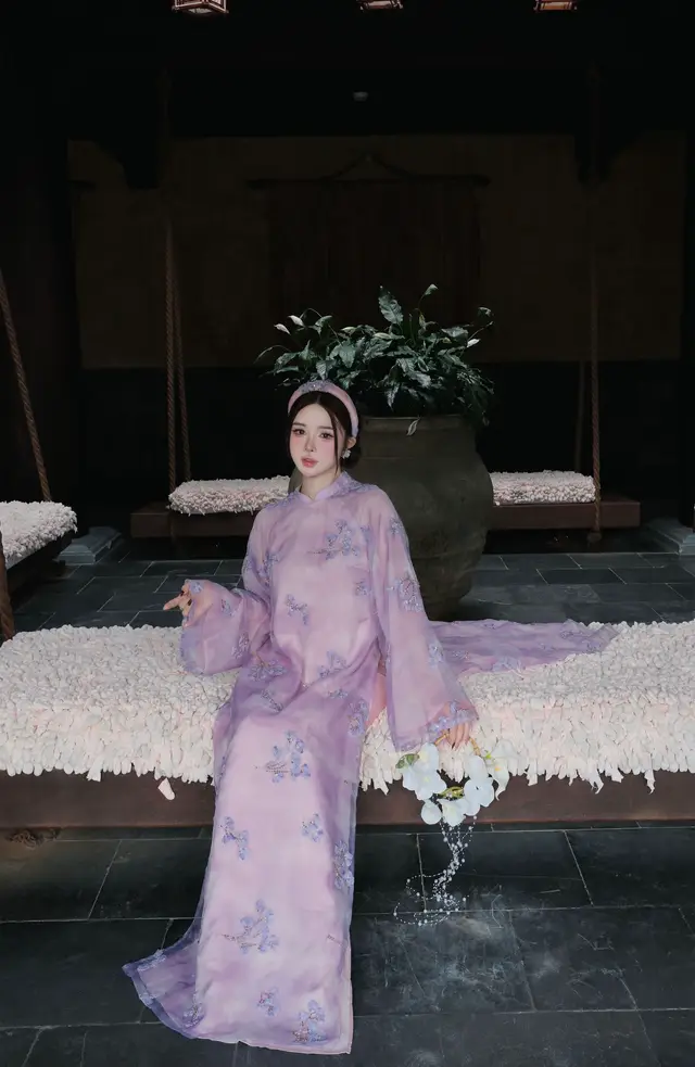 Em cho thuê chỉ từ 60k/1ngày ( em có bán nha )  #thueaodai #aodai #aodaitet #aodaivietnam #saomaipham 