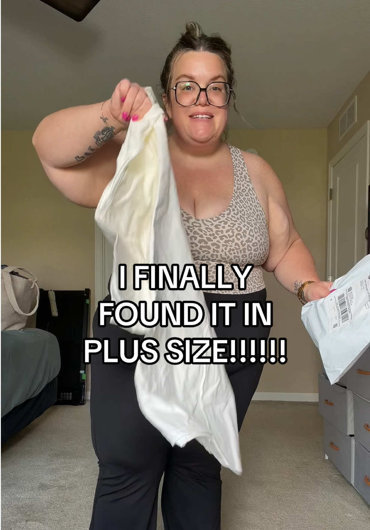 I found a Barbie meme shirt in plus size! This T-shirt comes up to size 3X and is comfort colors. If you are a plus size girl wanting to jump on the Barbie meme trend and love a good graphic tea. This is the T-shirt to grab! #TikTokshopbacktoschool #BackToSchool #PlusSize #plussizeclothing 
