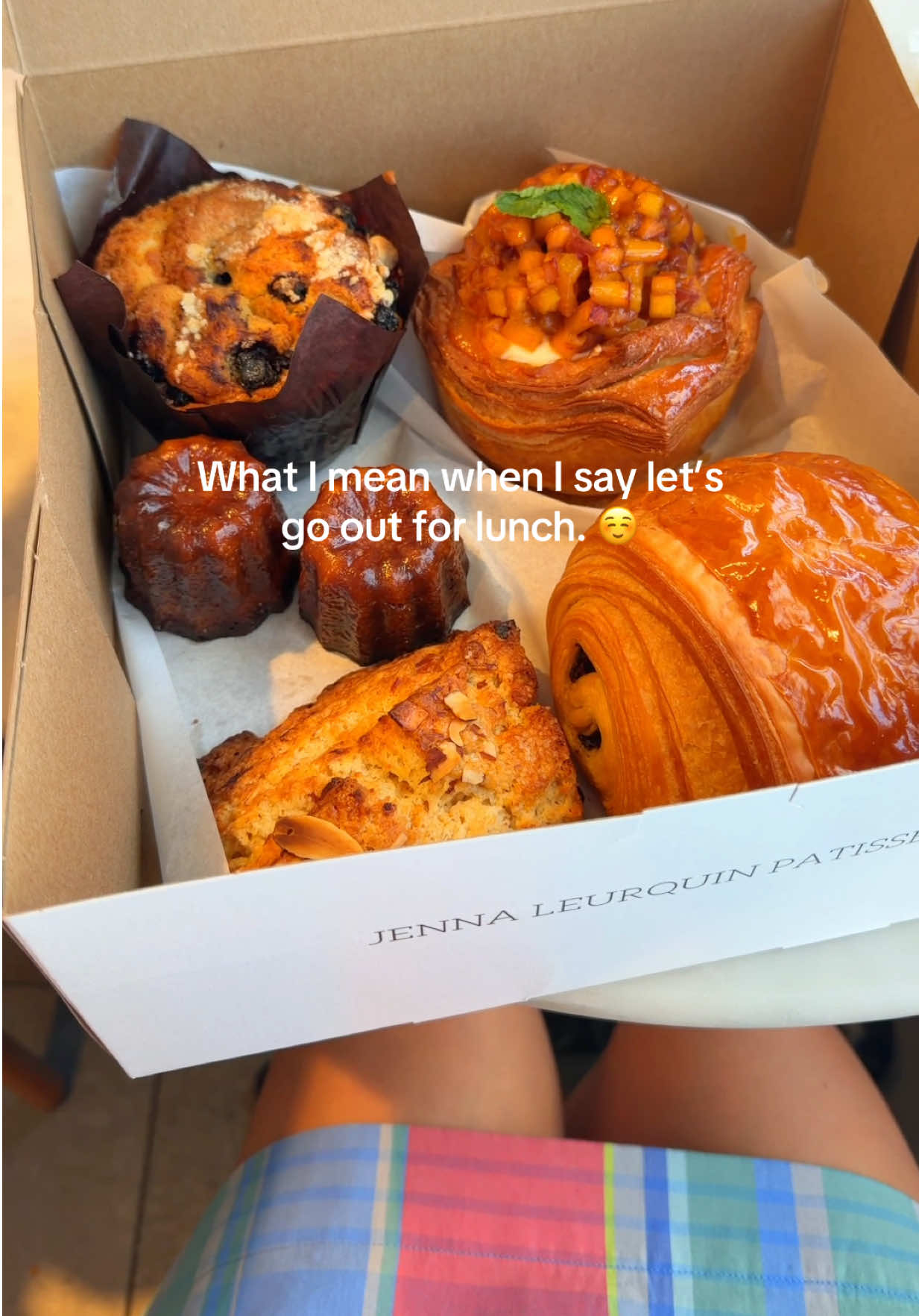 If you ever go out to eat with me…. I promise you’ll be full. Maybe a little too full. 😋🤣💕✨ And I’ll probably talk you into trying multiple places afterwards. ☺️ This past weekend we tried @Pa’La downtown Phoenix and @JL Patisserie  Both were soo yummy and the matcha from JL was sooo good of course with their delicious pastries! 💕Have you been? ✨ #phxeats #phx 