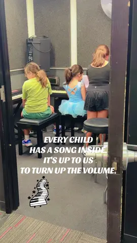 #pianolesson #guitarcenter #girls #besties #piano