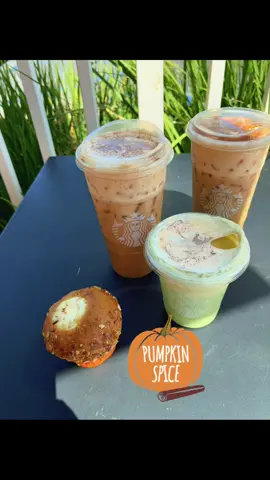 #starbucksfalldrinks #pumkinspicelatte 🍂🤎🎃 #fall 