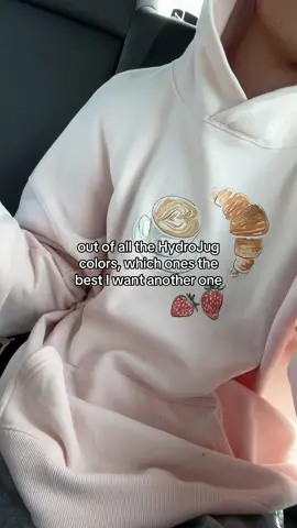 I kinda want the pink one😍