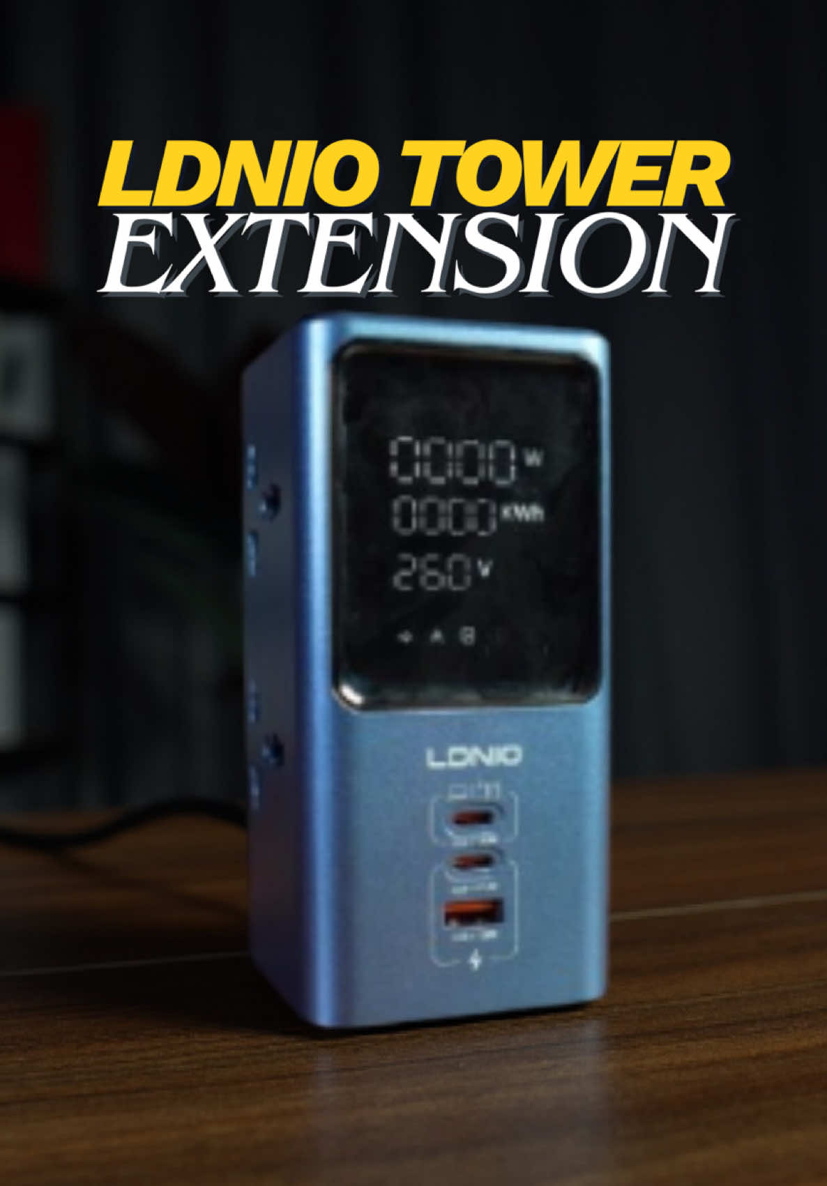 Extension tower ni boleh charge 7 device serentak dengan maximum output sehingga 2500 Watt! #heyarmay #extension #extensiontower #charger 