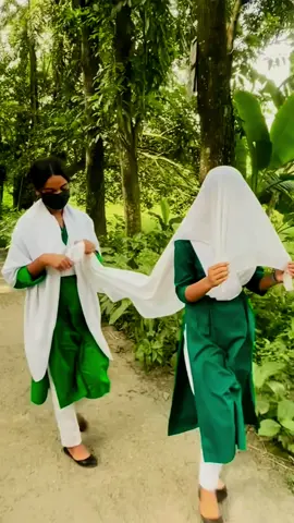 তুমাই ধরে অ্যারেস্ট করে নেব থানাই 🙂🥲