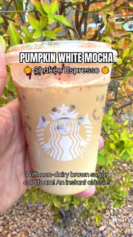 Pumpkin White Mocha Shaken Espresso 🎃✨ #starbucks #starbucksdrinks #starbuckshack #coffee #coffeetiktok 