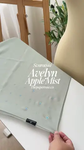 Avelyn in Apple Mist 🤍 A soft refreshing tudung bawal shade, paired with delicate Swarovski crystal details for a look that feels subtle yet special. ✨ Elegant, feminine, and easy to love. Limited stock available. If sold out, you may contact us for preorder ✨ #tudungbawal #swarovski #bawalasli #thepaperrose 