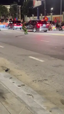 Đau!chắc là đau 😭😭