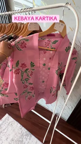 KEBAYA KARTIKA, #batik