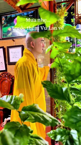 “Con dù lớn..vẫn là con của Mẹ🍀#thaythichminhthien #chuaduchoa #vulanbaohieu #tiktokviral #capcut_edit 