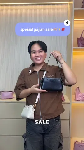 JOIN LIVE SEKARANG, HARGA LAGI AMBYAR BGT🫶🏻💕#taswanita #fyp #slingbag #tas #joinlive 