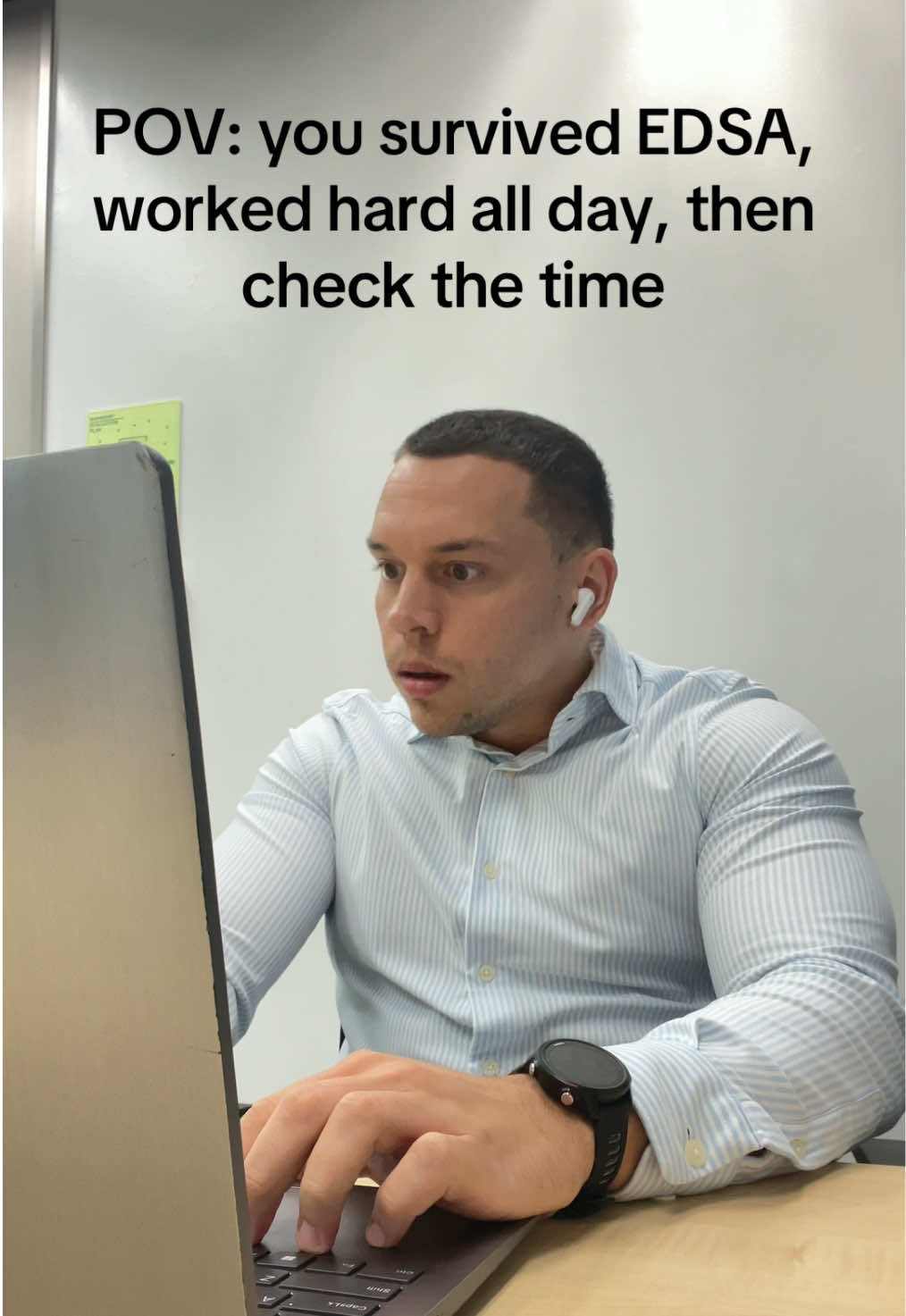 and the day hasn't even started 😵‍💫⏰ #corporatelifeph #officehumor #makati #expatinmanila #manila