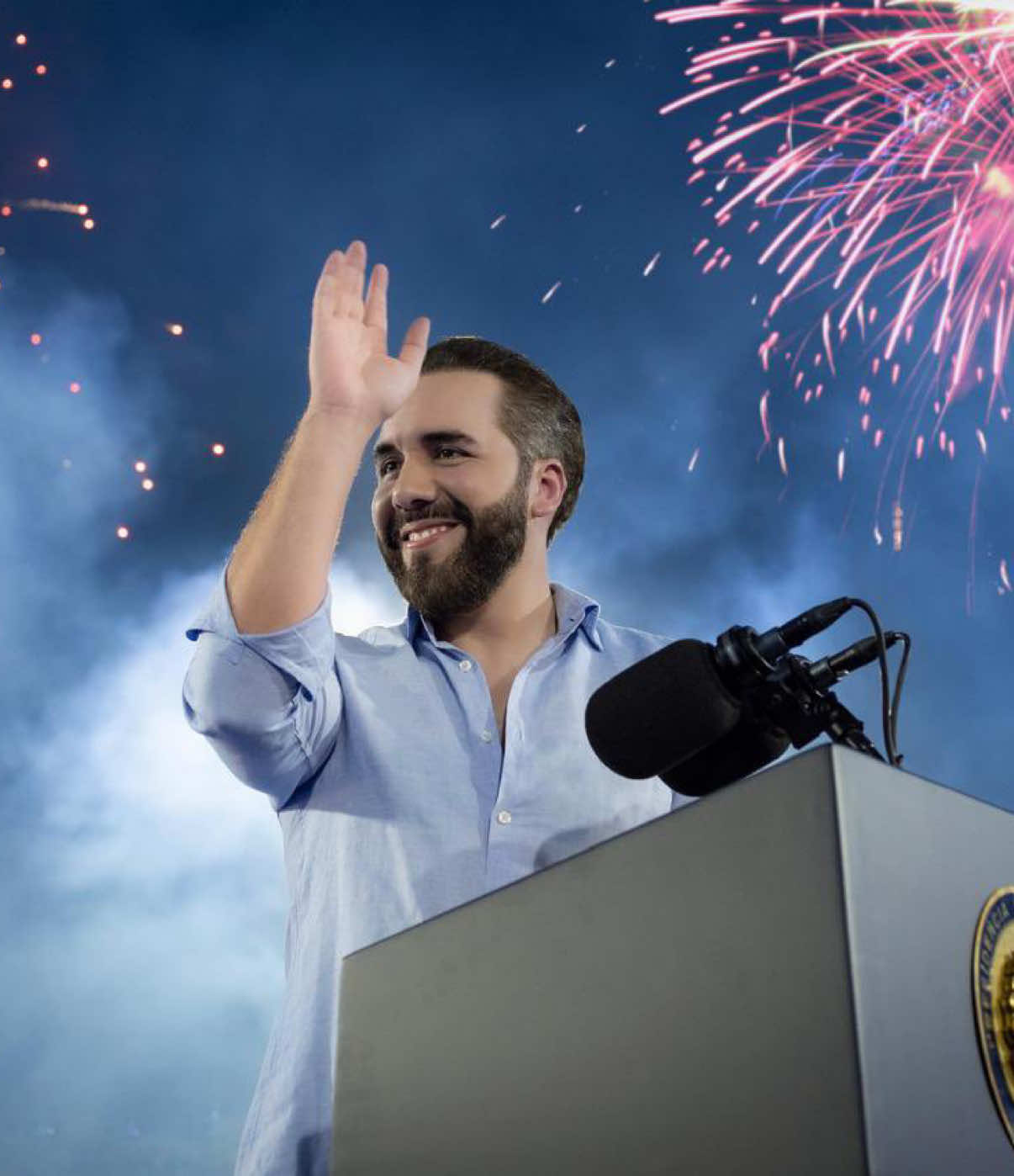 No hay comparación, Nayib Bukele no tiene rival 😌🇸🇻😎🔥 #salvadoreña🇸🇻 #nayibbukele #bukele #viral #educacion 