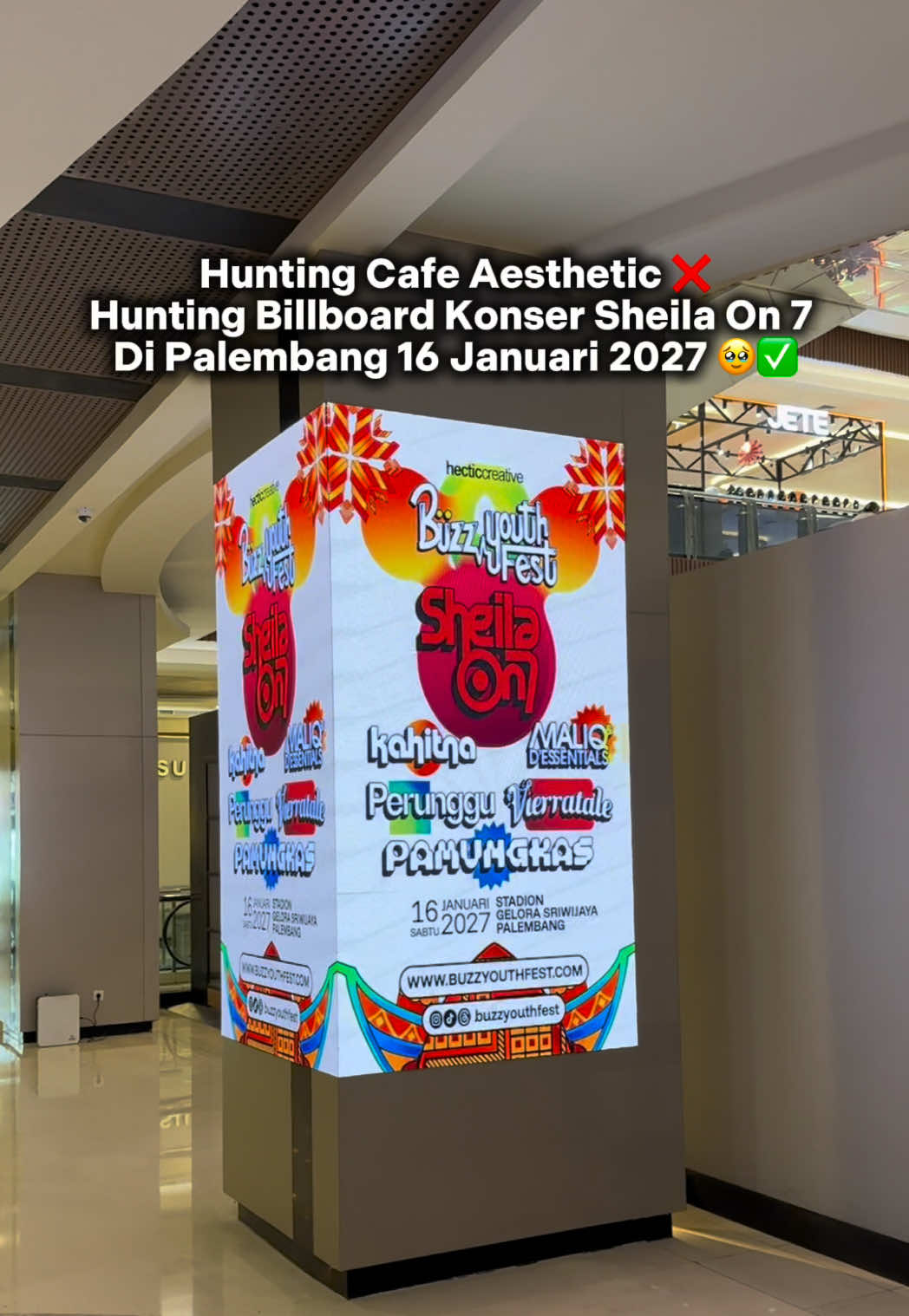 Palembang, siap nostalgia bareng Sheila On 7? 🥹🎶 16 Januari rasanya masih kayak lama banget 😭 Nggak sabar nyanyi bareng, flashback sama lagu-lagu yang nemenin dari dulu sampai sekarang 🥹 See you, Sheila On 7 🫶 kita ketemu di Palembang ✨ Siapa yang udah mulai countdown? 👀 Beli Tiketnya Hanya Di @Buzz Youth Fest  #BuzzYouthFest #palembang #SheilaOn7 #KonserSheilaOn7 #SO7 