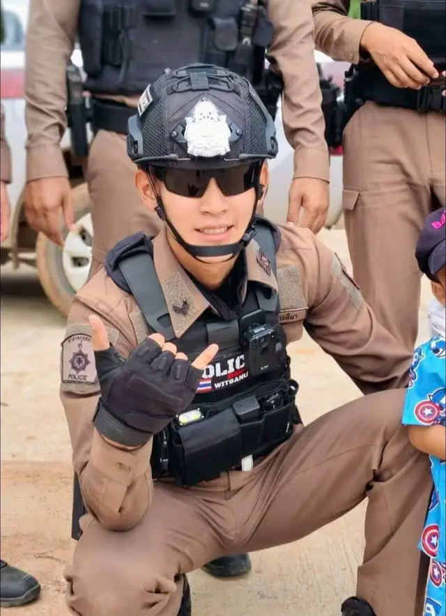 ผมใจคอไม่ดีคับ คุณตำรวจ