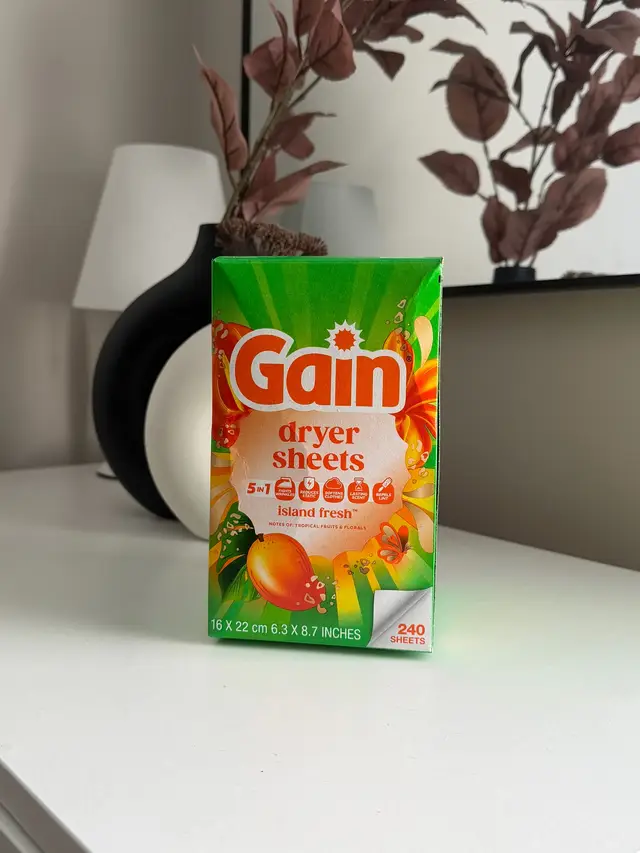 Smells amazing! If you ask me I am a big Gain fan!  #complimentary #ilovegain #GainDryerSheets @Gain @influenster 