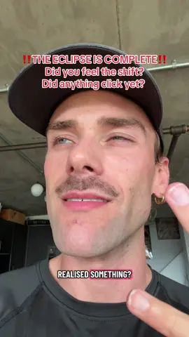 Okay so… did anything actually CLICK after the eclipse? 👀🌙 Mercury square Uranus today has this weird way of making something that you’ve been CIRCLING for a WHILE kinda just… suddenly make sense. The pattern. The conversation. The thing you kept excusing. The part of the story you can finally see differently now 👀 And if nothing has clicked yet, give it a minute lol. We literally just came out of the eclipse. I’m gonna keep unpacking this with you over the next few weeks because I have a feeling a LOT is still going to make more sense from here ✨ #astrology #tarotreading #virgo #lunareclipse #tarot 