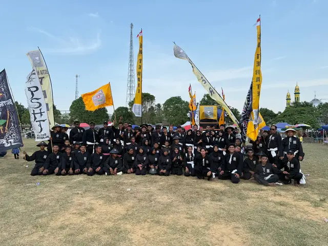 KARNAVAL L3-L2 TENGGARONG SEBERANG TAHUN 2026🤩PSHT TENGGARONG SEBERANG IKUT MERAMAIKAN🪷 terimakasih dulur dulur semua atas kesadarannya ikut andil meramaikan, sehat selalu tetap semangat dalam mencintai SH TERATE😁❤️ #pshtpusatmadiun 