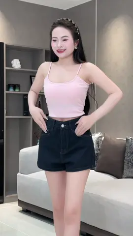 Form quần đẹp quá mấy chị ha