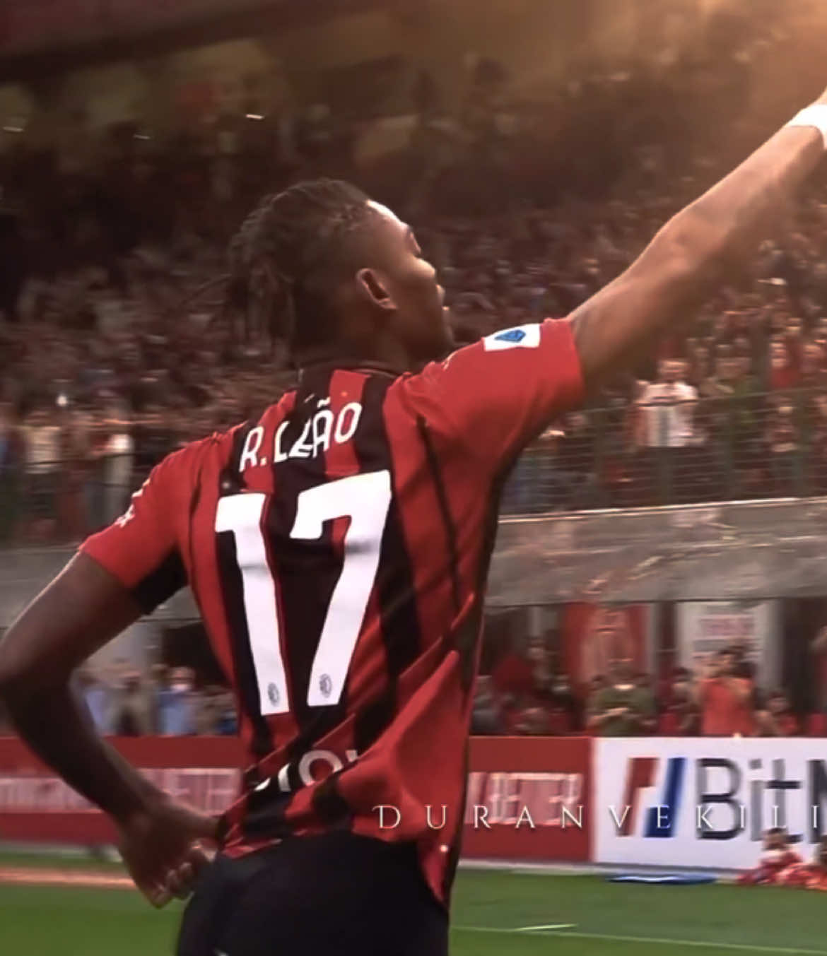 Galatasaray Bir Oyuncuya Talip Olursa O Oyuncu Gelir • #galatasaray #rafaelleao #fyp #leao #viralvideo 