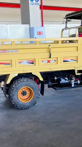 Watch this 4x4 vehicle conquer difficult terrain.
#OffRoad #4x4 #Adventure #ATV #FarmLife
