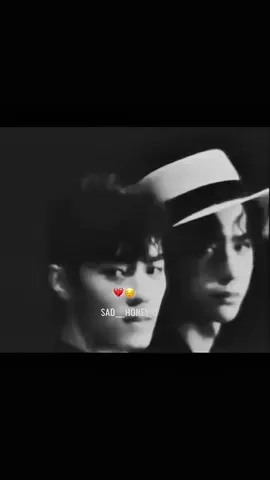 I can see the pain in my eyes 💔🥹 #heart #brokenheart #sad___honey_o #breakup #sadvideo @🖤 BLACK HEART 🖤 @𝕷𝖔𝖘𝖙 𝖕𝖆𝖎𝖓 