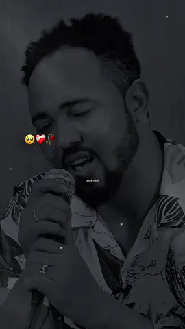 Walbahar qof kle la waydowday🥲❤️🙌🏻 #qalbi_taajir #jawi_bila🌊❤️🌴 #somalilyrics🌺😕💎 #viralvideos #somalitiktok12 