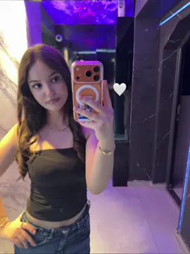 💋